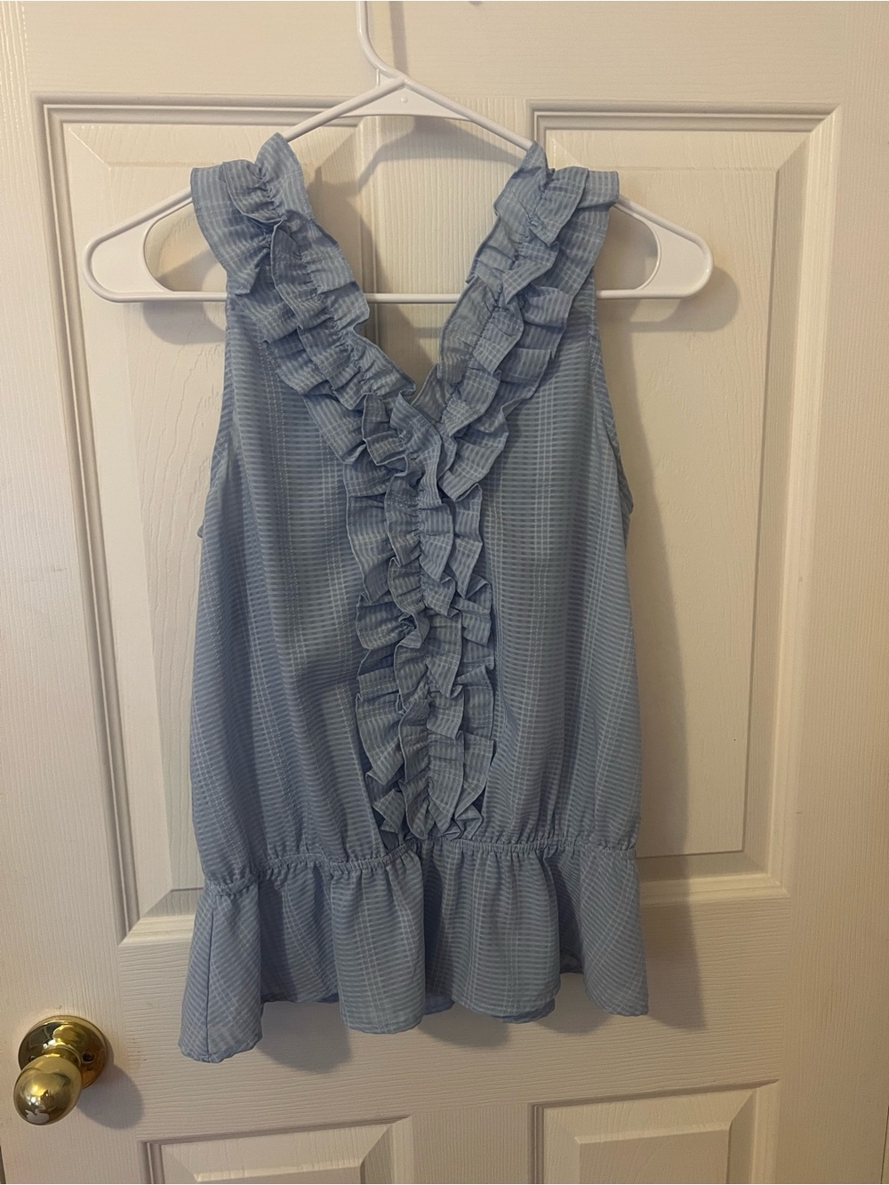 Doe & Rae Light Blue Ruffle V-Back Peplum Top